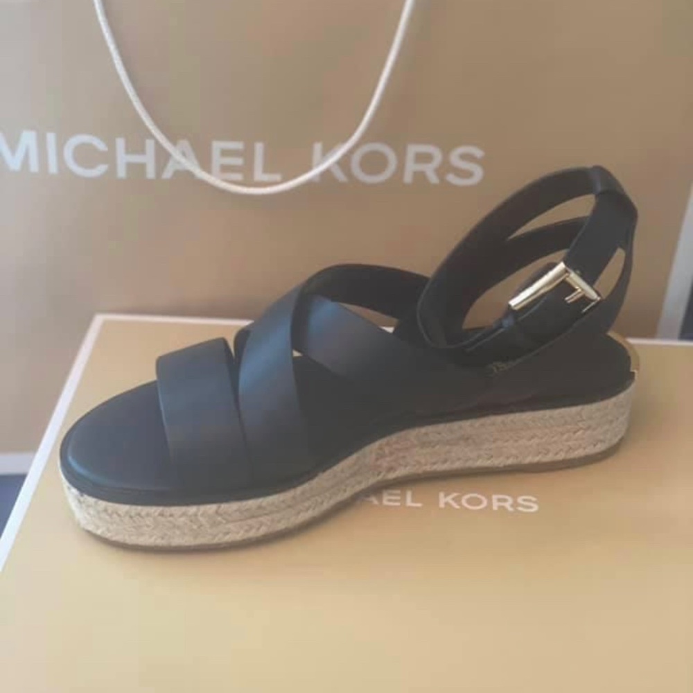 Sandals Mk